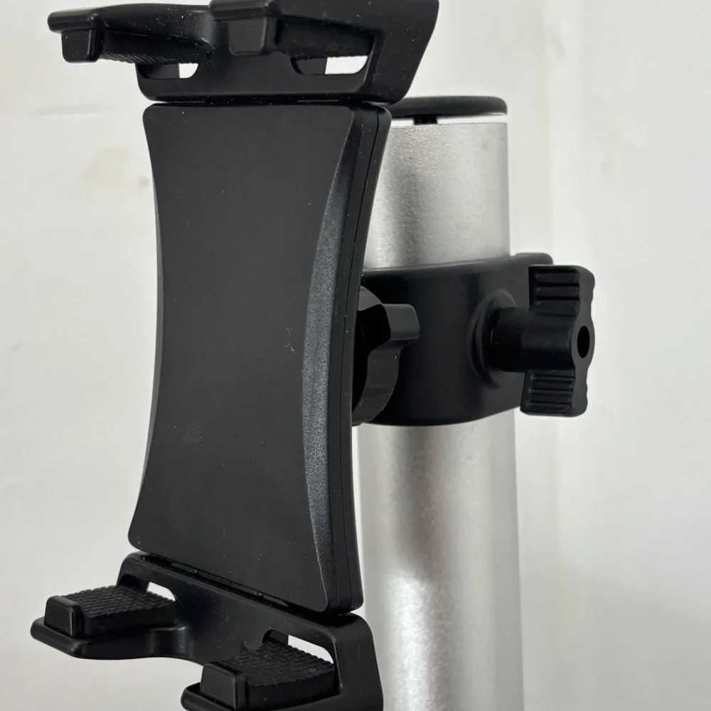 iPhone iPad holder with twist handle to adjust to size